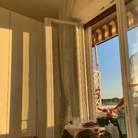 Gioia A Apartment Viareggio